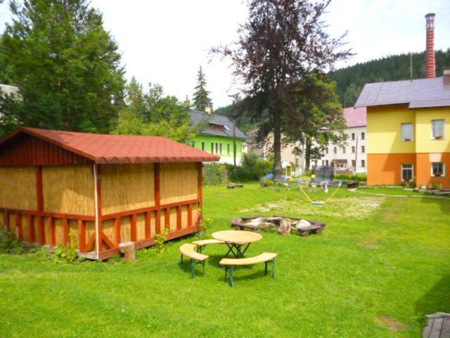 Apartmany Lestarka Kořenov Buitenkant foto